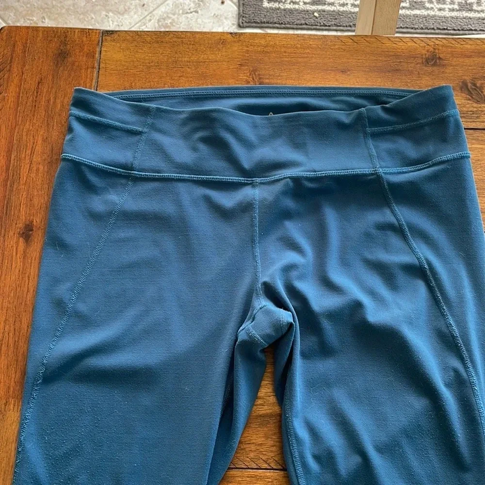 prAna Momento Capri Leggings Women's Size XL Leggings Patrol Blue Athletic - Picture 2 of 10